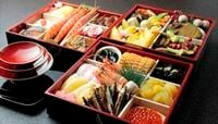 ヒドイ｢市販おせち｣､耐えられる3品は？ ヘタな冷凍で｢味がガタ落ち｣が9割！