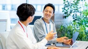 ｢このプロジェクトは難しすぎる｣と言う部下に｢そうだよね｣は不十分…1on1､子育てにも役立つ"相手を育てる"聞き方