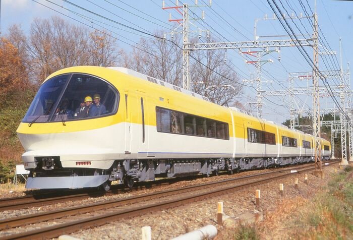 試運転時の「伊勢志摩ライナー」23000系