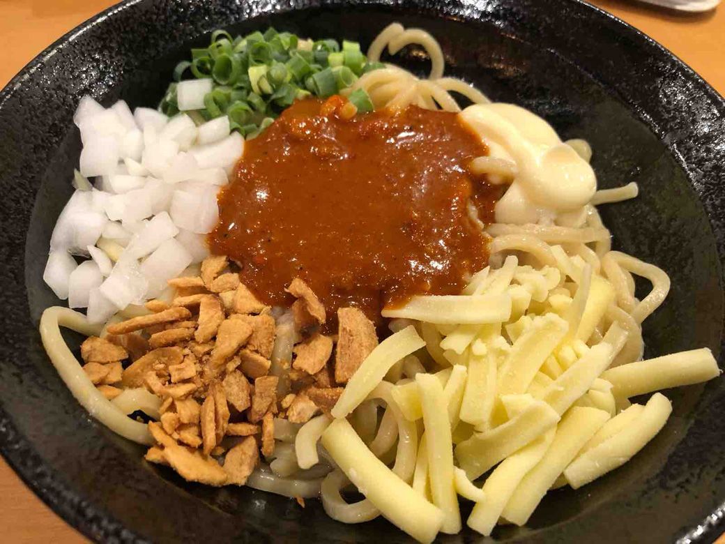 清潔感のある店だからこそ、美味しさも味わえるというものだ（筆者撮影）