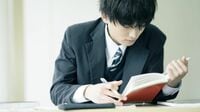 あなたが｢高校数学｣であっけなく脱落した根因 量も多く質も高い､｢感覚的に中学の5倍｣の重さ