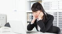 繁忙期は要注意！鬱を見分ける7つのサイン ｢落ち込み｣だけでなく体にも異変が起きる