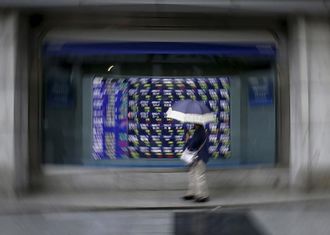 日経平均は3日続落､一時は4カ月ぶり安値