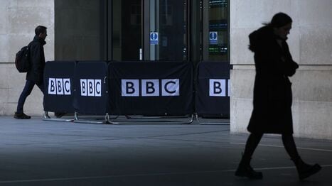 〈朝日新聞｢AI全振り｣の向かう先〉AIはメディアの仕事をどこまで奪うか…欧米では｢AI導入を理由とする解雇｣が急増中