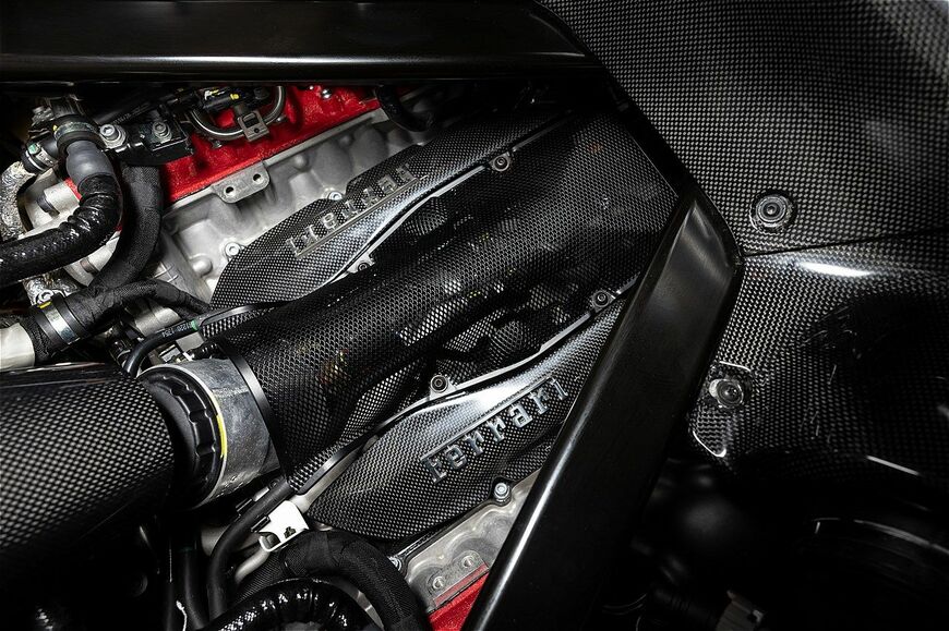 フェラーリの新型車「849テスタロッサ」（写真：Ferrari Japan）