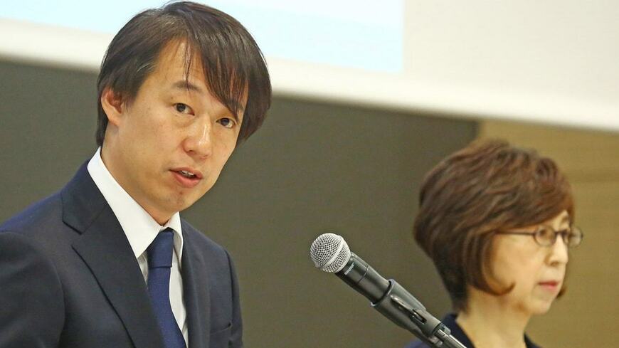 会見には守安功社長に加えて南場智子会長も出席した。だが、事業責任者である村田マリ氏は登壇しなかった（撮影:今井康一）