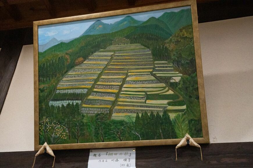 レストランには、棚田の絵が飾られていた（筆者撮影）