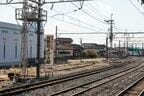 駅構内には厄除け大師最寄り駅の看板