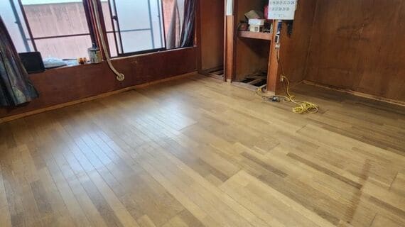 掃除完了後の床