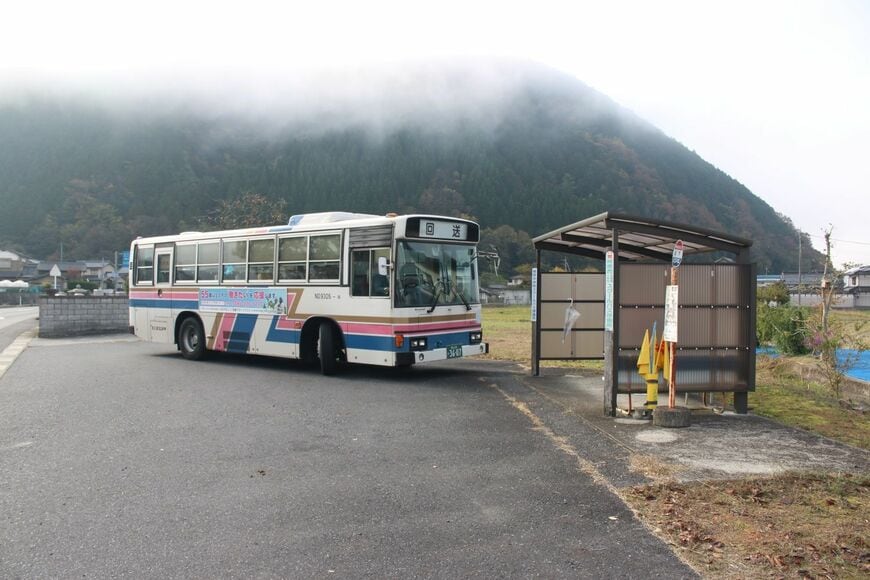 中鉄北部バス高下バス停