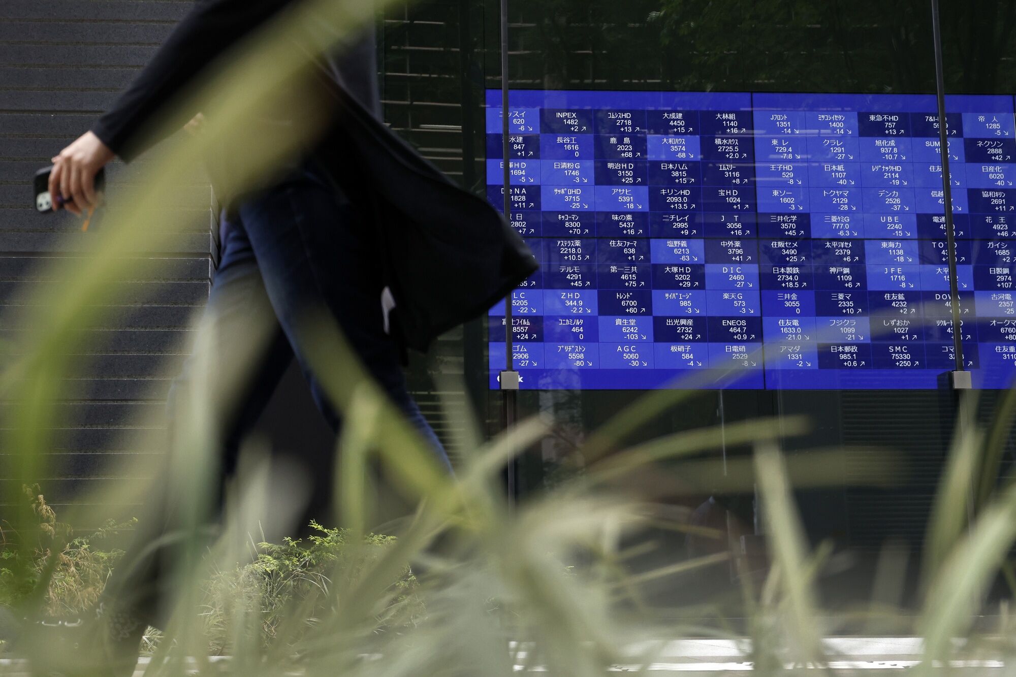 ドル建ての日経平均､ついに｢バフェット効果｣が帳消しに｜会社四季報オンライン