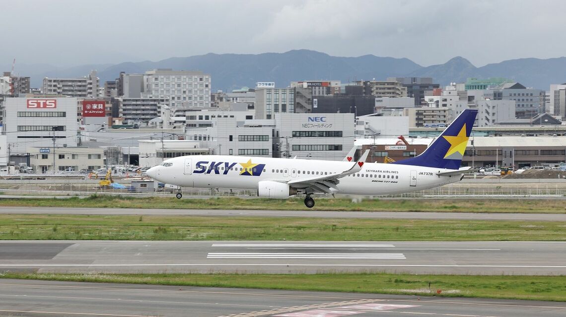 スカイマークは国内第3位の中堅航空会社。ANAホールディングスや投資ファンドのインテグラルが出資し、経営再建をはたした(撮影:尾形文繁)