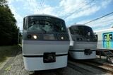 西武鉄道 10000系ニューレッドアロー 10112編成　10109編成