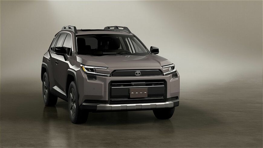 トヨタ新型「RAV4 ADVENTURE（プロトタイプ）」（写真：トヨタ自動車）