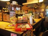 オリジナルグッズも人気。POPはヴィレッジヴァンガードの影響が大きい（著者撮影）
