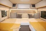 トイファクトリーが輸入販売するライカのキャンピングカー「エコビップ L2009」（筆者撮影）