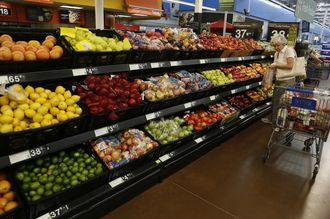 米7月CPI0.1％上昇､12月まで利上げ見送りか