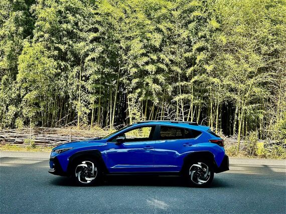 グレード構成は、「Touring」「Limited」「Premium S:HEV」「Premium S:HEV EX」に加え、特別仕様車「Limited Style Edition」を設定。ストロングハイブリッドモデルとなる「Premium S:HEV」「Premium S:HEV EX」は、駆動方式がAWDのみとなる