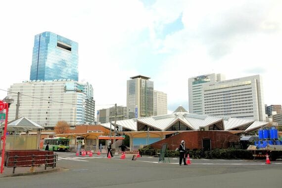 JR神戸駅北口 駅前風景