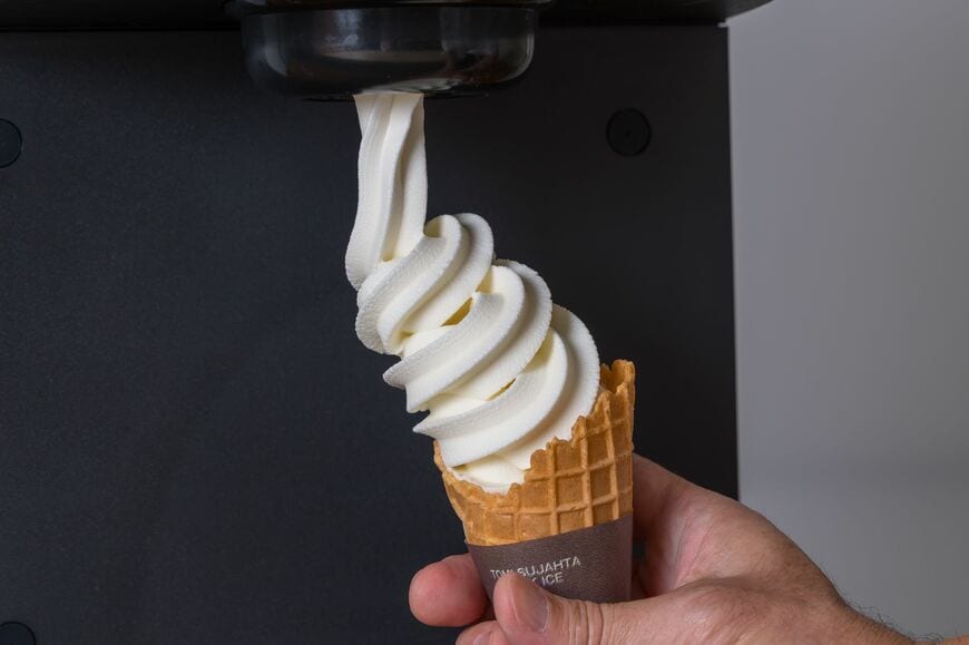 ソフトクリーム くるくるアイス
