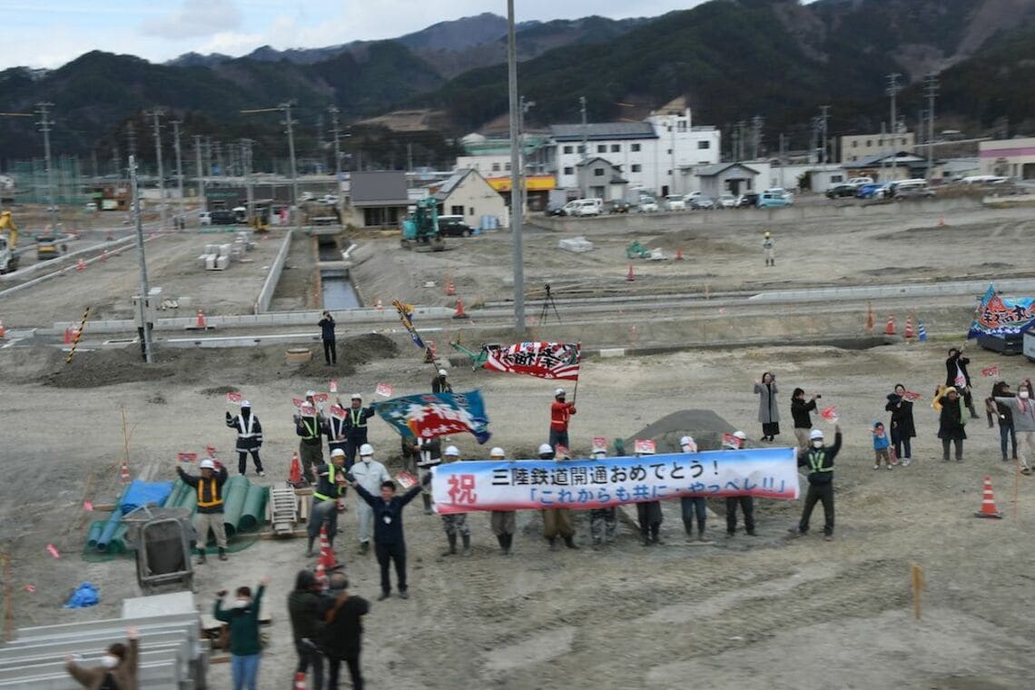 サトウキビ列車と高架路線「新旧ハワイ鉄道」の今 ホノルルの新規開業後、マウイ島では山火事 海外 東洋経済オンライン