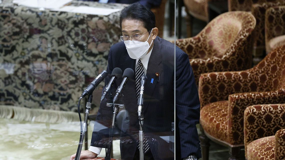 日本の岸田文雄首相が安倍国葬に関する質問に答える