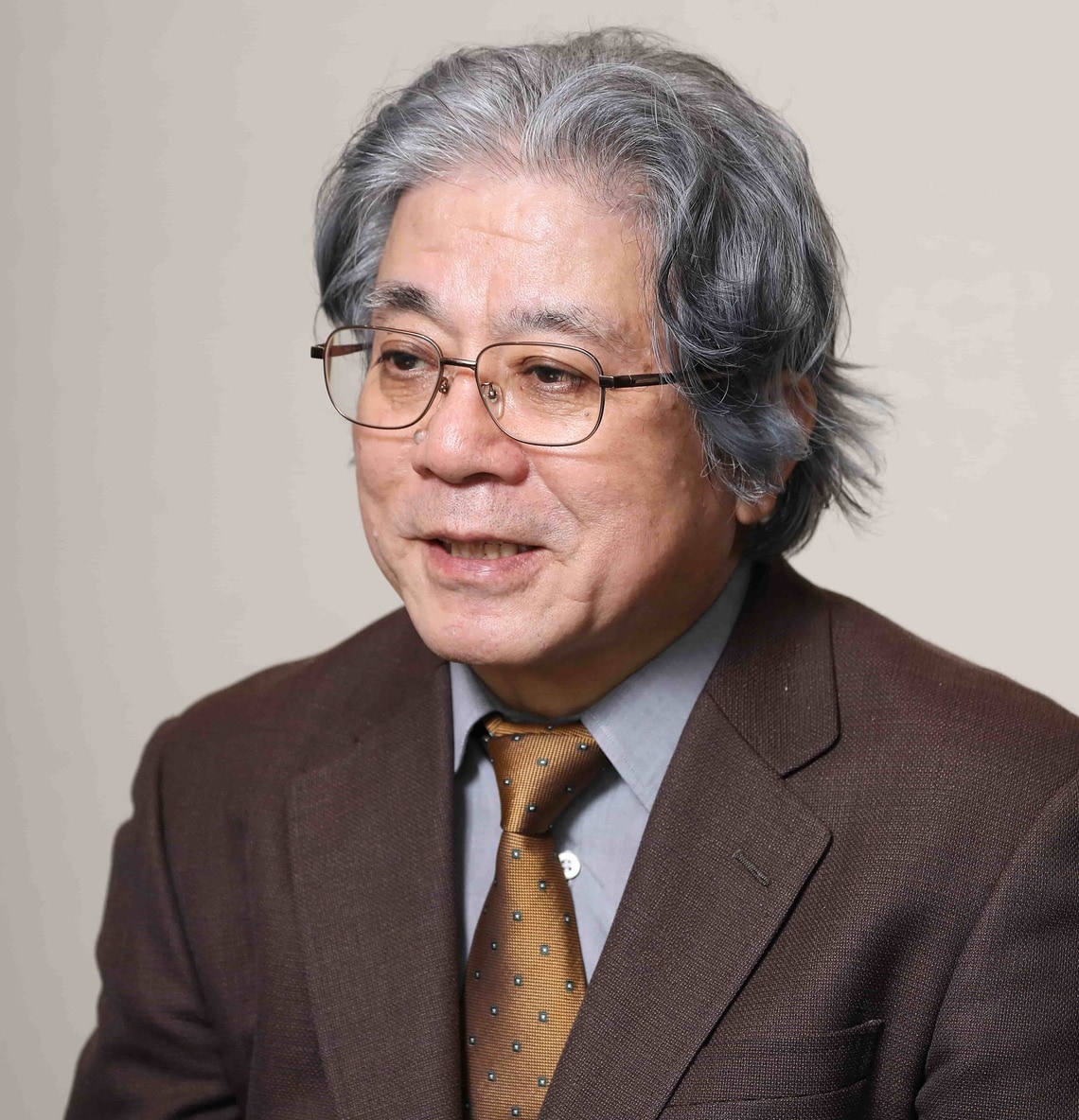 おこのぎ・まさお／1945年群馬県生まれ。慶應義塾大学法学部卒、同大大学院博士課程単位取得退学。同大教授、法学部長などを務める。『朝鮮分断の起源：独立と統一の相克』『朝鮮戦争―米国の介入過程』など著書多数（写真・今井康一）