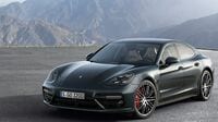 ポルシェ｢パナメーラ｣最新型は何がスゴいか 世界最速サルーンが7年ぶりに全面改良