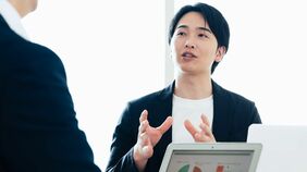 5分で学ぶ【学習する組織】｢考えているのに判断を間違える人｣の共通点…優秀な人ほど陥る罠から抜け出すMIT流"思考の枠組み"とは