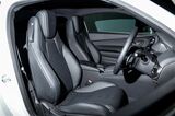 ホンダアクセスが開発した純正アクセサリーを装着したホンダ新型「プレリュード」