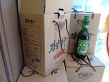 箱積みされていた北朝鮮のビール（写真：筆者撮影）