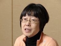 メスがオスを選ぶのが動物一般の大原則--『女は男の指を見る』を書いた竹内久美子氏（動物行動学研究家）に聞く