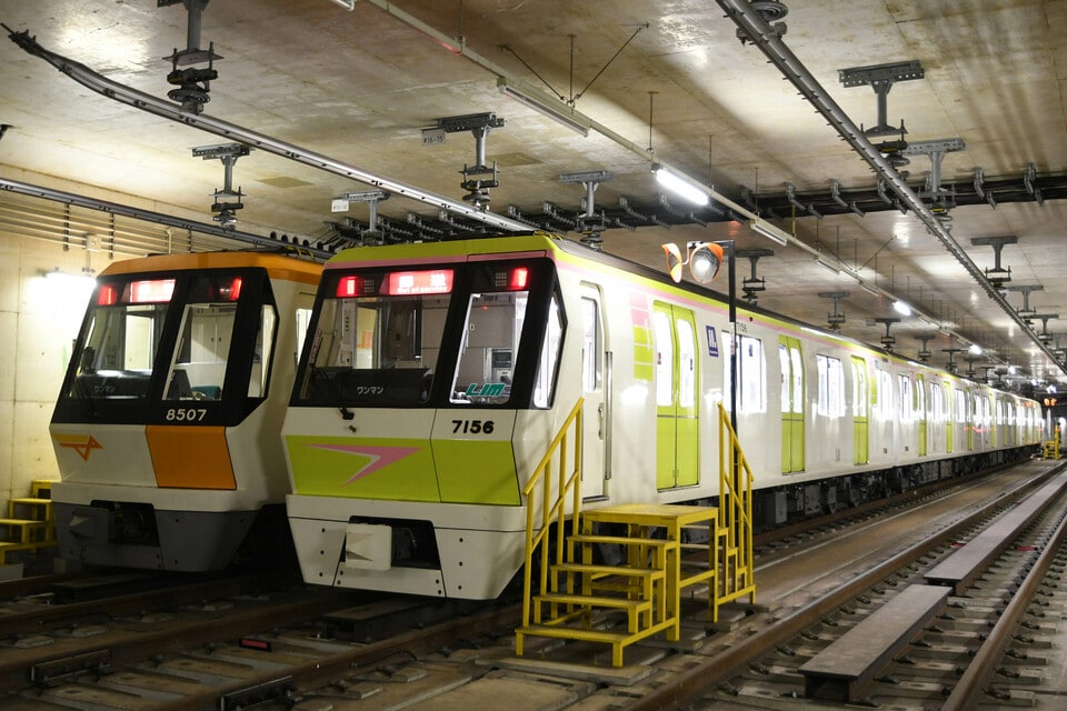 ヨドバシ.com - 大阪市営地下鉄運転席展望 谷町線・今里筋線