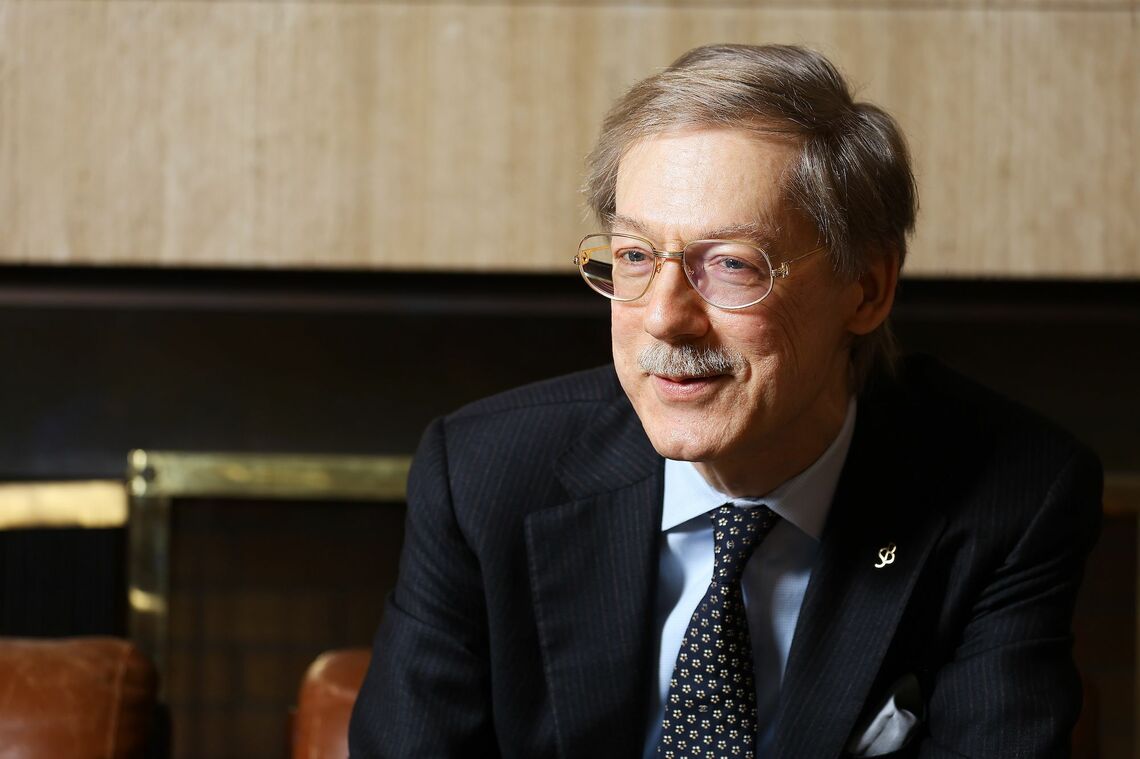 スタニスラフ・ブーニン氏。自身の巻き起こしたブームについて冷静に捉え穏やかに語りつつ、その熱狂が多くの日本人にとってクラシック音楽への扉を語るきっかけとなったことを喜ぶ（撮影：今井康一）