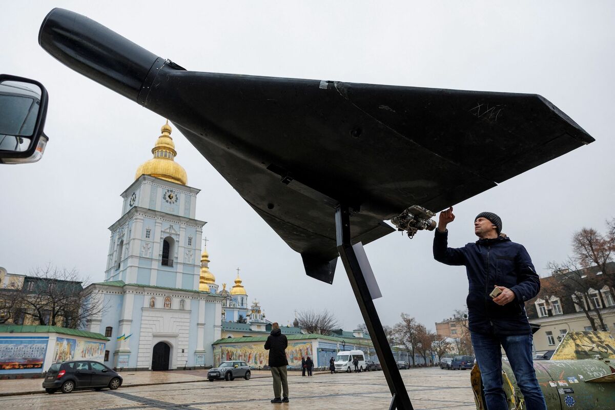 〈ウクライナ北東部戦線〉ロシア軍が大量投入するイラン製攻撃ドローン｢シャヘド｣への果敢な防衛戦の内幕 | 政治・経済・投資 | 東洋経済オンライン