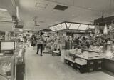 大宮西口共同ビル・DOM（地権者の店）（写真：1984年09月、東洋経済写真部撮影）