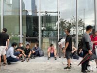 中国｢恒大集団危機｣取引先8000社に走る激震 会社側は依然として｢危機を乗り切る｣と主張