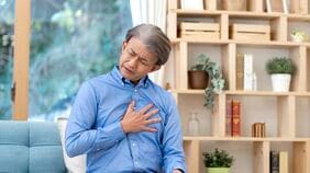 ｢強い胸痛｣や｢左肩が痛い｣は本当に心臓からのSOS？専門医に聞いてわかった"本当に危ない症状"の見分け方
