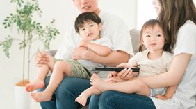 長子が突然泣きじゃくるようになった…｢年子育児｣で親が陥る"残酷な錯覚"　意識すべき"4つのカギ"とは