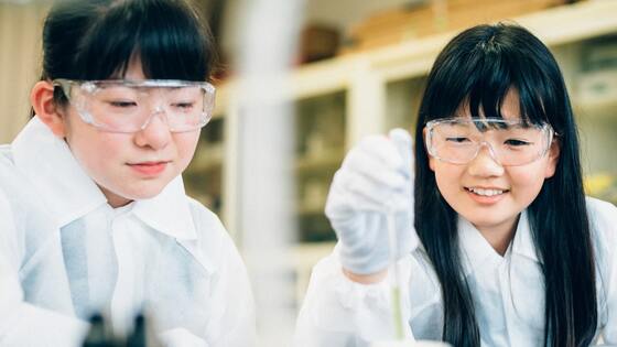 メルカリ山田CEO｢女子のSTEM奨学金｣創設の背景