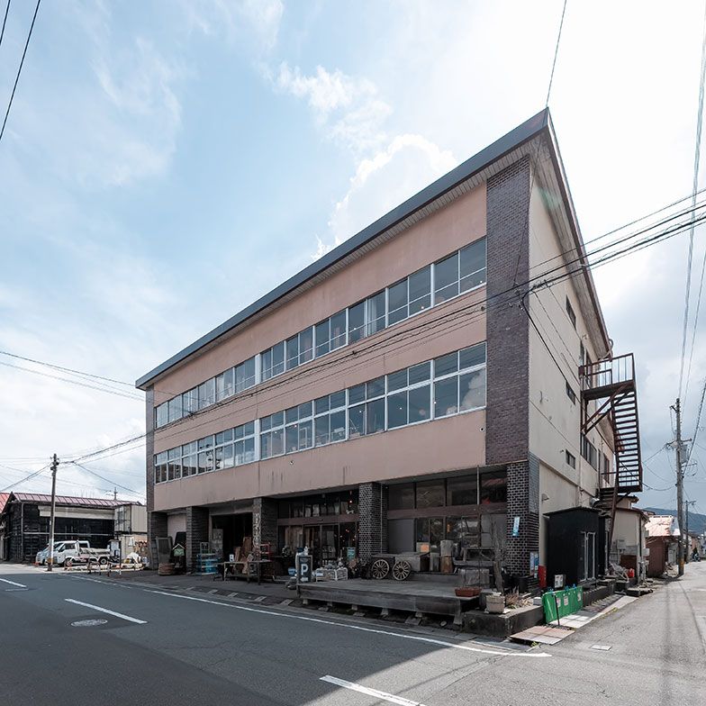リノベーションした建物