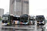 運行開始を前に晴海BRTターミナルに並んだバス＝2020年9月（記者撮影）