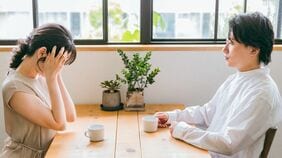｢自分より立場が弱い相手にイライラをぶつける人｣と｢すぐに自分の足りないところを責める人｣の根底に共通する悪癖