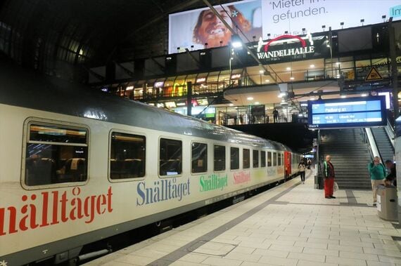 スネルトーゲット 夜行 ハンブルク