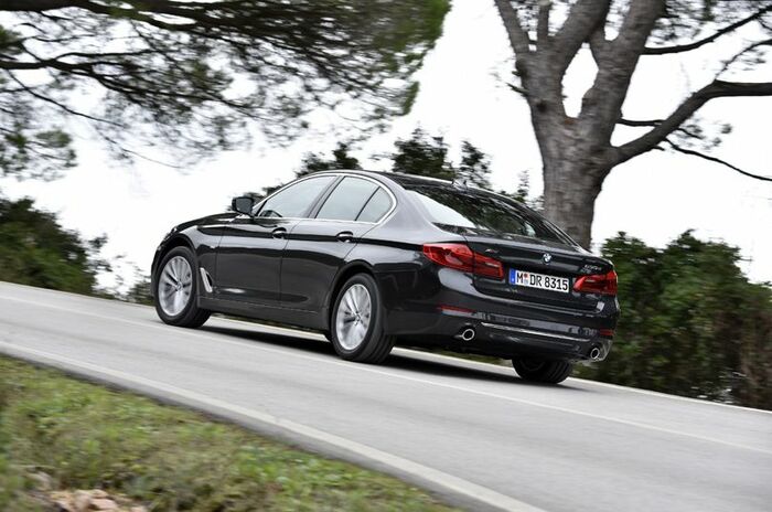 ビー・エム・ダブリュー 5シリーズ｜BMW 5 Series