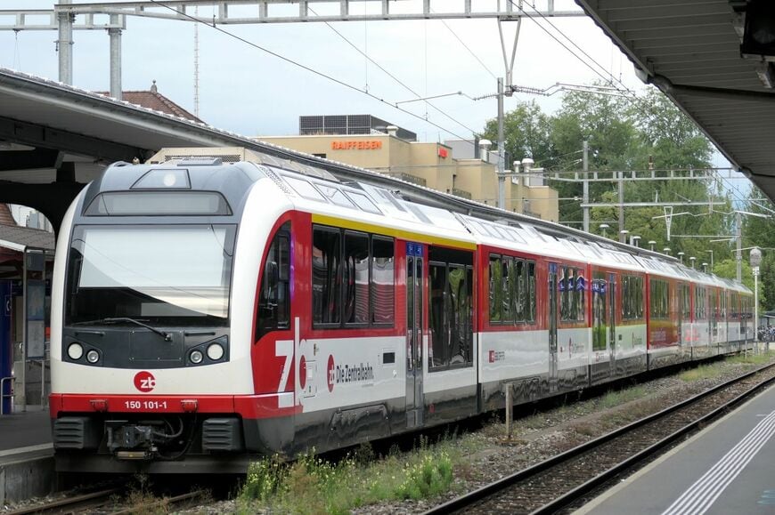 ツェントラル鉄道は、英語でいえばセントラル鉄道の意（筆者撮影）