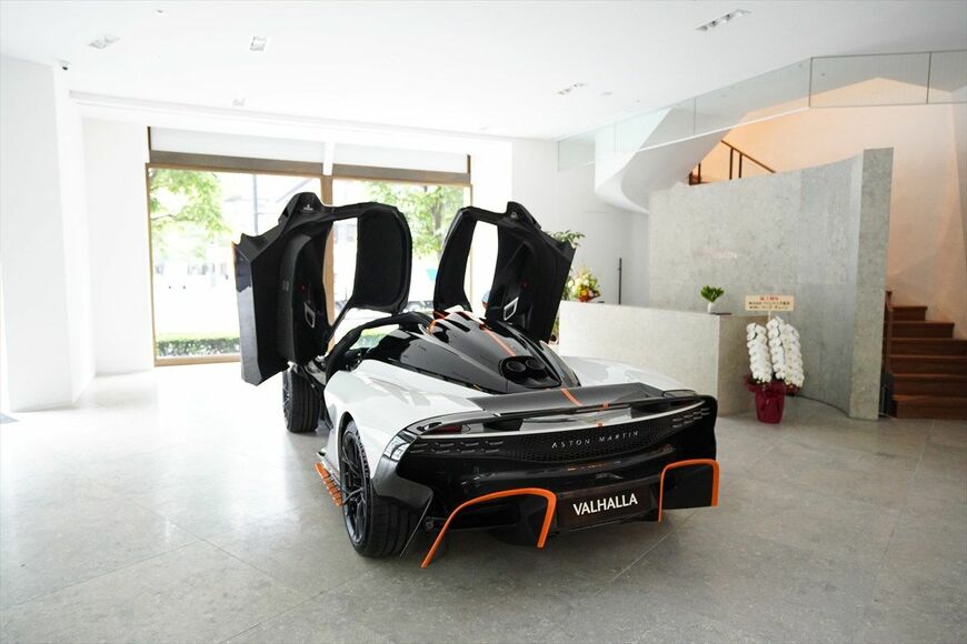 アストンマーティン「ヴァルハラ」（写真：Aston Martin）