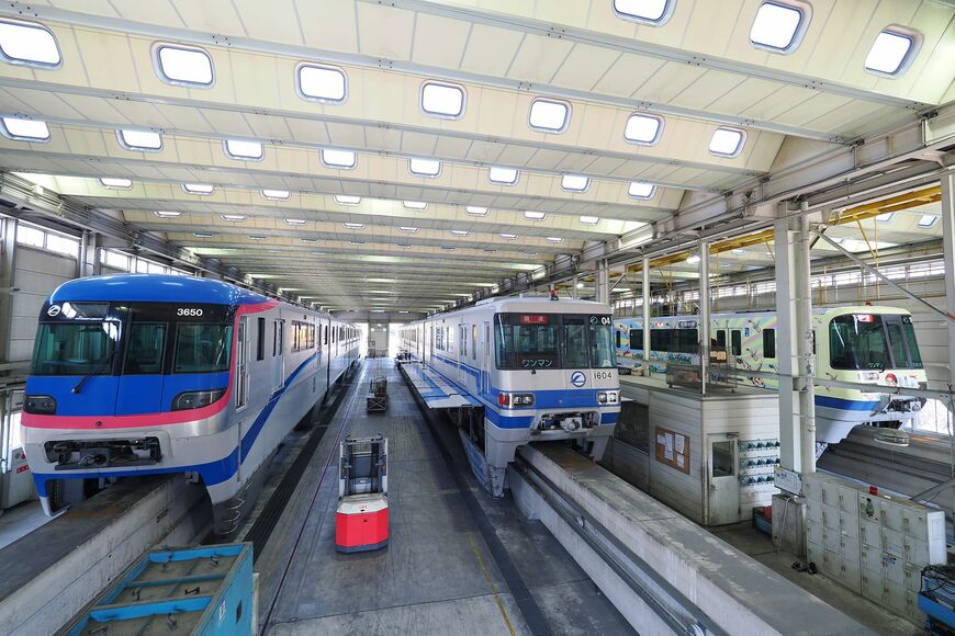 大阪モノレール　車両メンテナンス