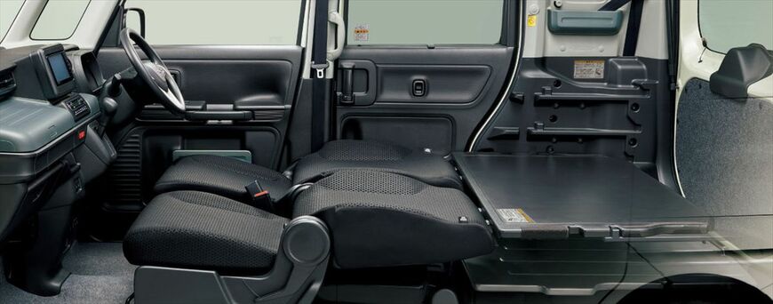 （写真：スズキ）