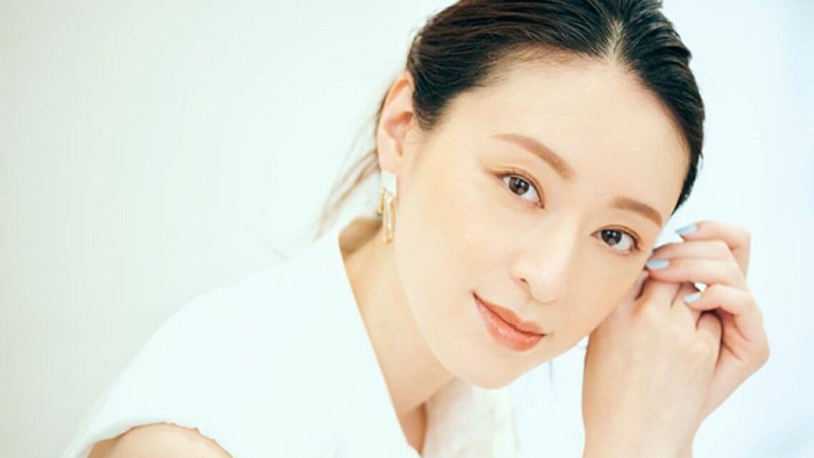 数々の映画やドラマで活躍する俳優の栗山千明さんですが、実はかなりのあがり症だといいます（写真：Woman type）この記事の画像を見る(◯枚)